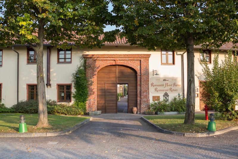 Romantic Hotel Furno San Francesco al Campo Esterno foto