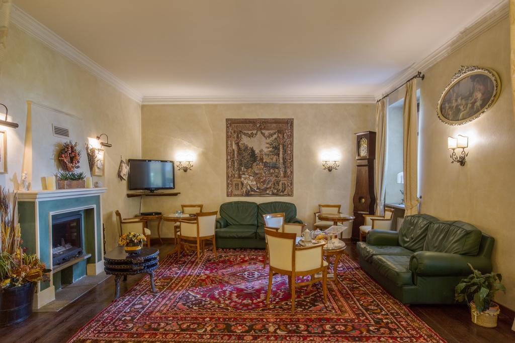 Romantic Hotel Furno San Francesco al Campo Esterno foto